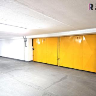 Pronájem garáže 20 m² Praha Řepy, Makovského