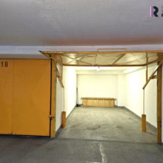 Pronájem garáže 19 m² Praha Řepy, Makovského