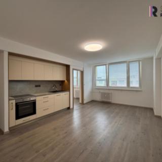 Pronájem bytu 2+kk 46 m² Benešov, Jana Švermy