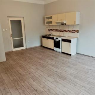 Pronájem bytu 2+kk 67 m² Dvůr Králové nad Labem