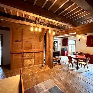 Prodej hotelu, penzionu 300 m&sup2; Líšnice