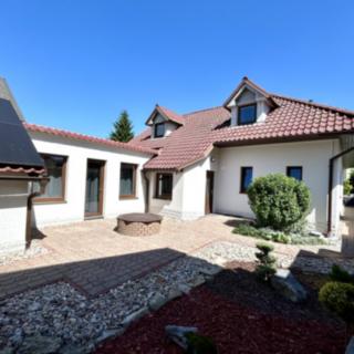 Prodej rodinného domu 180 m² Sezemice