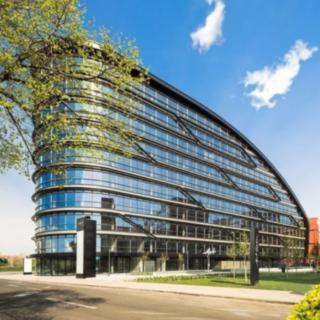 Pronájem kanceláře 574 m² Praha