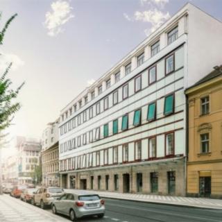Pronájem kanceláře 321 m² Praha Karlín, Sokolovská