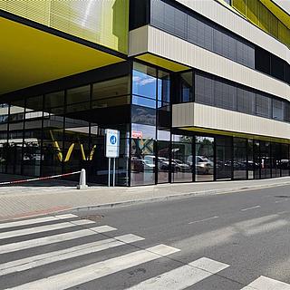 Pronájem obchodu 425 m² Praha Libeň, Boudníkova