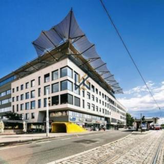 Pronájem kanceláře 294 m² Praha Smíchov, Nádražní
