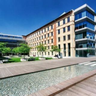 Pronájem kanceláře 1 094 m² Praha Holešovice, Jankovcova