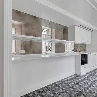 Pronájem kanceláře 383 m² Praha