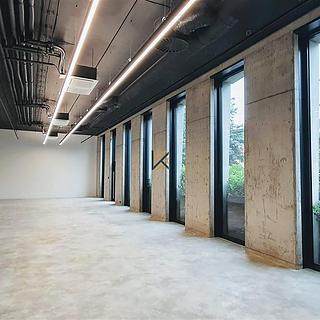 Pronájem obchodu 188 m² Praha, Kladenská