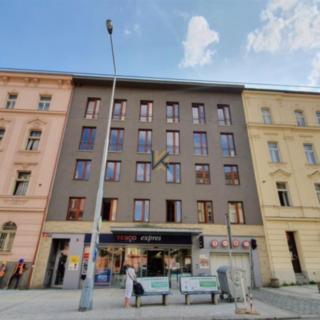 Pronájem kanceláře 375 m² Praha Nusle, Táborská