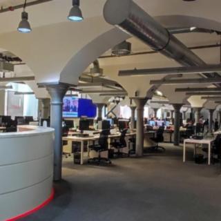 Pronájem obchodu 1 000 m² Praha Holešovice, U průhonu