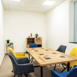 Pronájem kanceláře 26 m² Praha Smíchov, Nádražní
