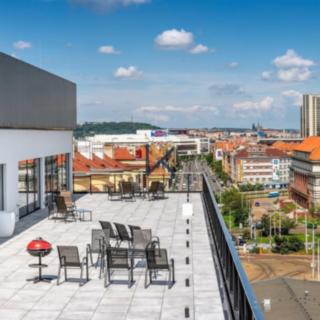 Pronájem kanceláře 1 100 m² Praha Nusle, 5. května