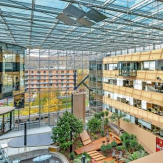 Pronájem kanceláře 500 m² Praha Modřany, Mezi vodami