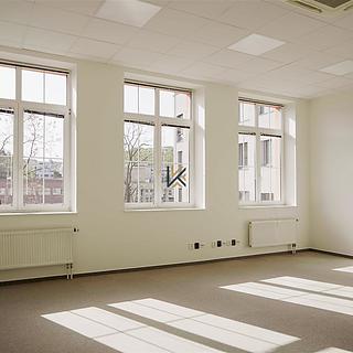 Pronájem kanceláře 41 m² Praha Smíchov, Nádražní