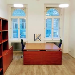 Pronájem kanceláře 23 m² Praha