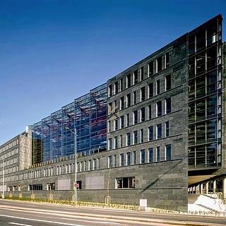 Pronájem kanceláře 1552 m² Praha