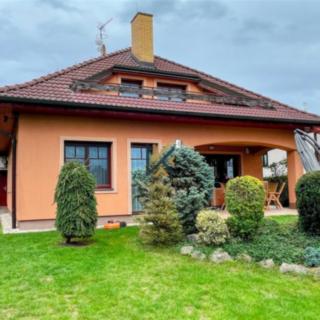 Prodej rodinného domu 388 m² Praha