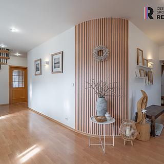 Prodej bytu 4+kk 180 m² Luhačovice, Masarykova