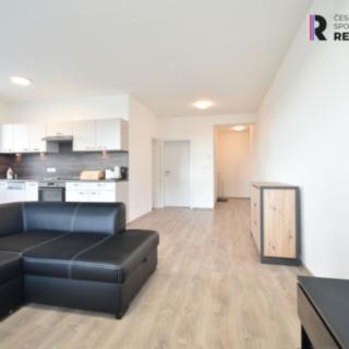 Pronájem bytu 2+kk 57 m² Fryšták, Komenského