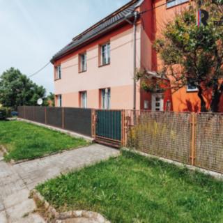 Pronájem bytu 3+kk 80 m² Zlín