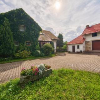 Prodej bytu 4+1 89 m² Kocbeře