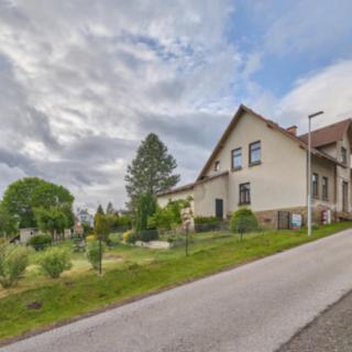 Prodej rodinného domu 250 m² Nemojov Dolní