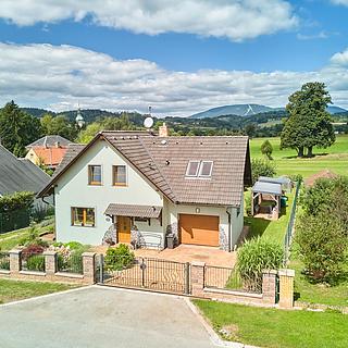 Prodej rodinného domu 180 m² Vlčice