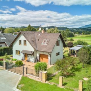 Prodej rodinného domu 180 m² Vlčice