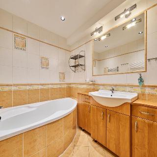 Prodej rodinného domu 150 m² Trutnov Horní Staré Město, Bratrství