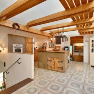 Prodej rodinného domu 429 m² Číměř