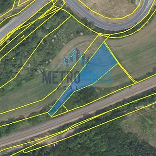 Prodej zemědělské půdy 2 496 m² Cerhovice