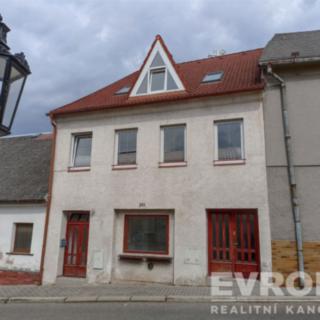 Prodej rodinného domu 294 m² Nepomuk