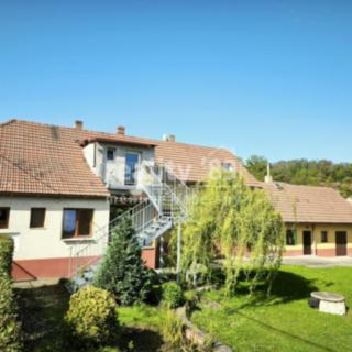 Prodej rodinného domu 227 m² Dřínov