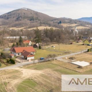Prodej stavební parcely 900 m² Komorní Lhotka