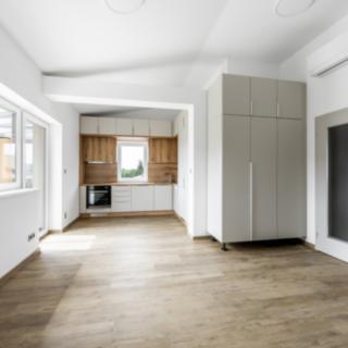 Pronájem bytu 3+kk 71 m² Karlovy Vary
