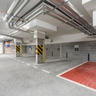 Pronájem parkovacího místa 15 m² Plzeň