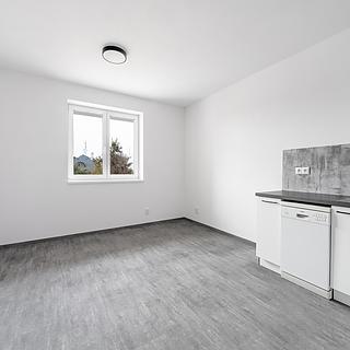 Pronájem bytu 2+kk 37 m² Plzeň