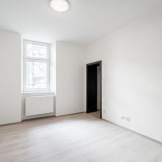 Pronájem bytu 1+kk, garsoniery 31 m² Plzeň