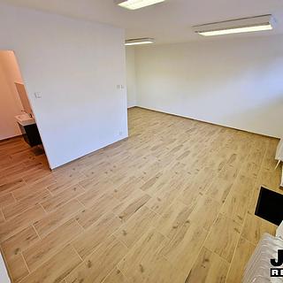 Prodej obchodu 34 m² Most, Javorová