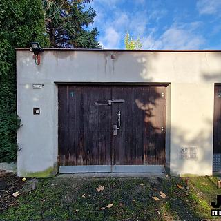 Pronájem garáže 18 m² Litvínov