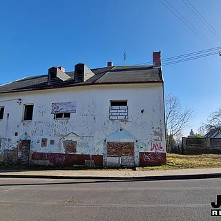 Prodej rodinného domu 500 m&sup2; Lom