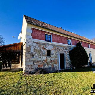 Prodej rodinného domu 300 m² Petrohrad Bílenec