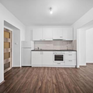 Prodej bytu 3+kk 51 m² Broumov, Malé náměstí