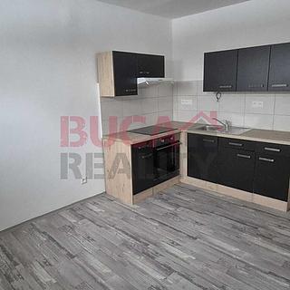 Pronájem bytu 1+kk, garsoniery 25 m² Černá v Pošumaví