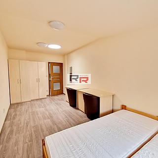 Pronájem pokoje 25 m&sup2; Olomouc