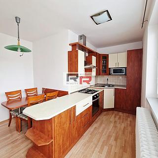 Pronájem bytu 2+1 72 m² Olomouc Nová Ulice, Skřivánčí