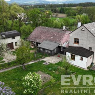 Prodej rodinného domu 330 m² Střítež