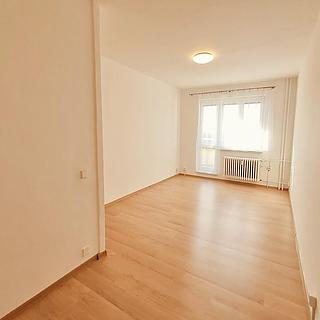 Pronájem bytu 2+1 55 m² Přerov