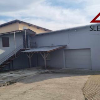 Pronájem skladu, 353m²